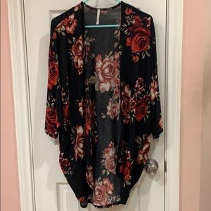 Black, rose kimono